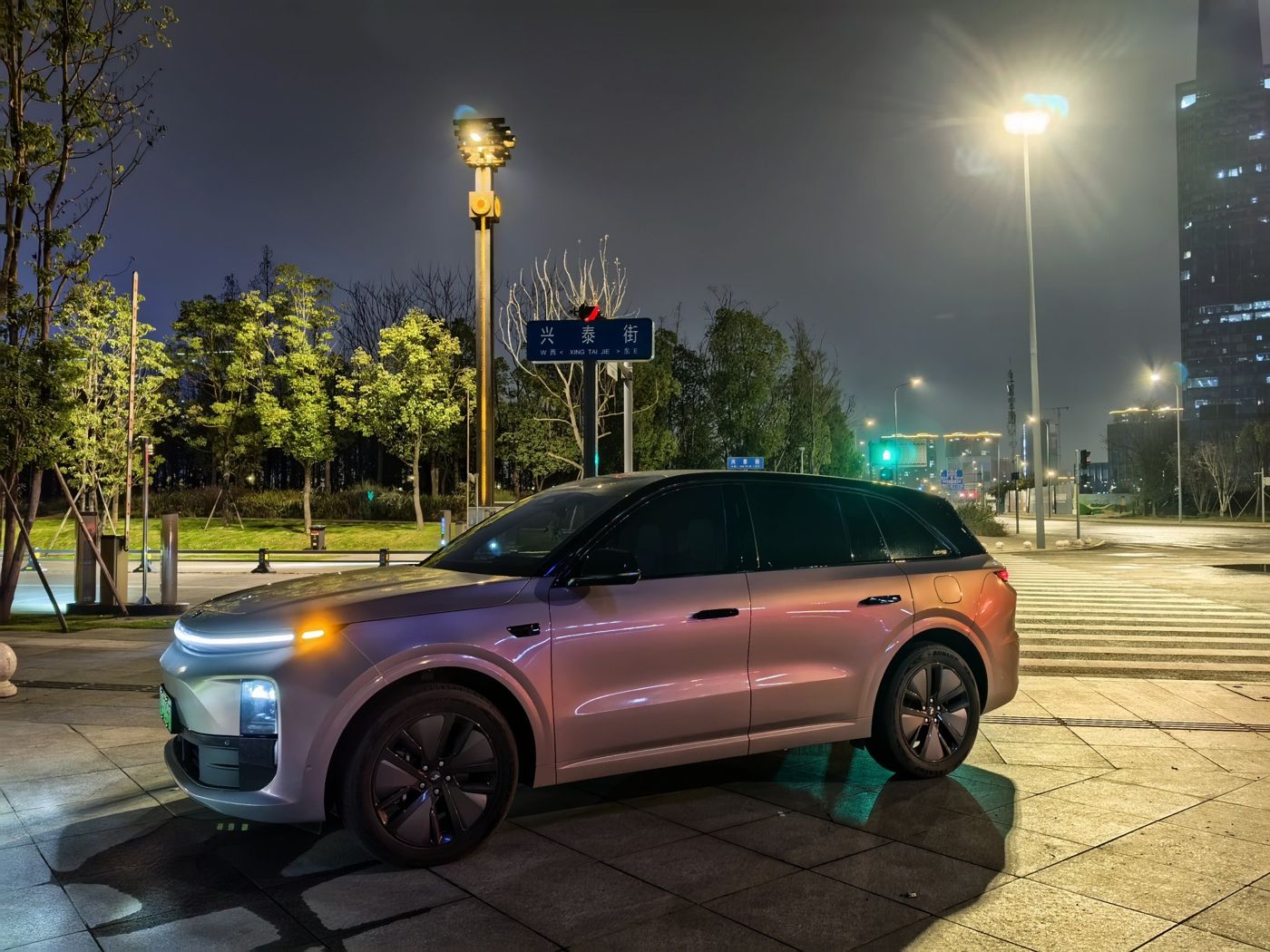 龙8国际ONE口碑_龙8国际汽车